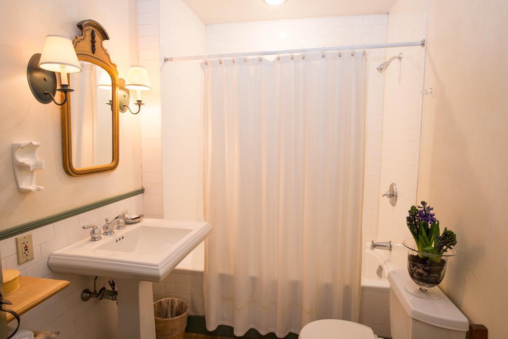 The Old Inn On The Green New Marlborough Chambre photo