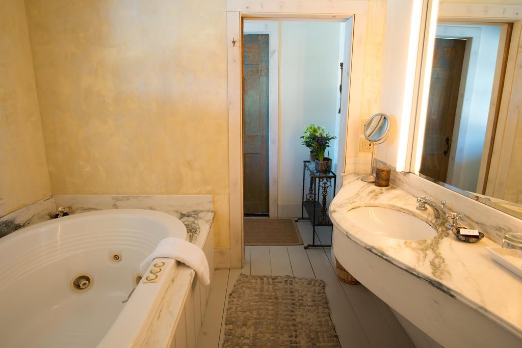 The Old Inn On The Green New Marlborough Chambre photo