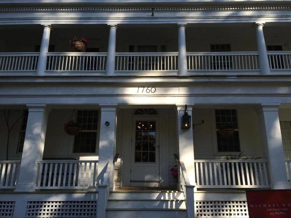 The Old Inn On The Green New Marlborough Extérieur photo
