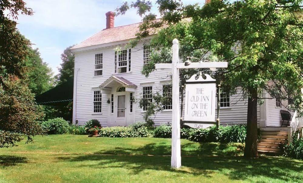 The Old Inn On The Green New Marlborough Extérieur photo
