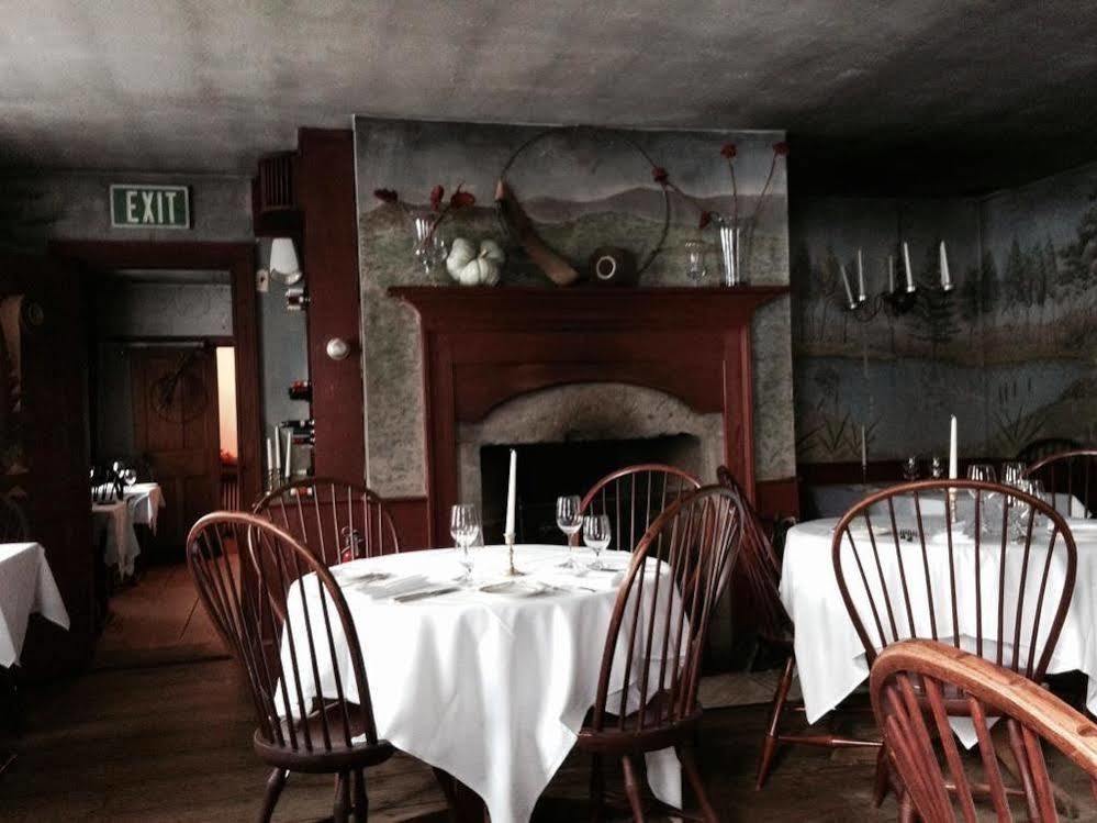The Old Inn On The Green New Marlborough Extérieur photo